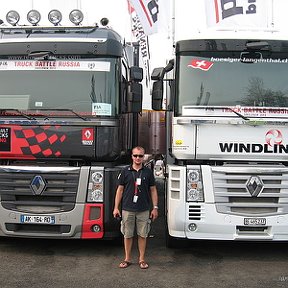Фотография "Наша команда Renault Trucks на Truck Battle 2010"