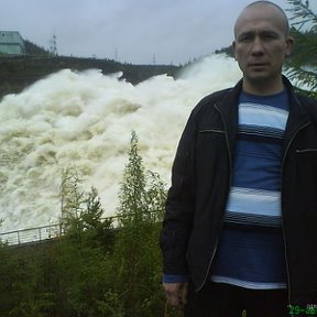 Фотография "Чернышевская ГЭС сброс воды, август 2008"