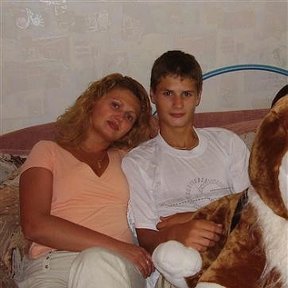 Фотография "2006г. Киев
Я и мой сынуля"