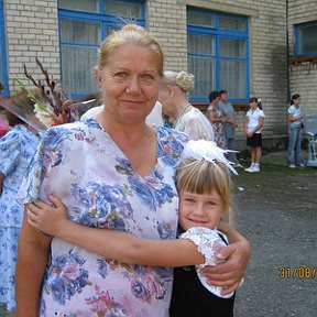 Фотография "Мы  с Алексеевной.Теперь и ей школа-дом родной."
