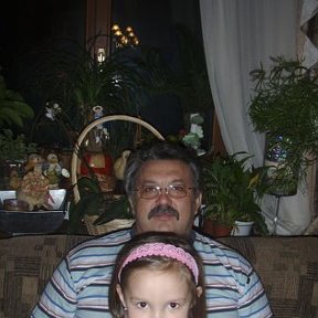 Фотография "22 ноября 2007 года, с дочкой Лией."