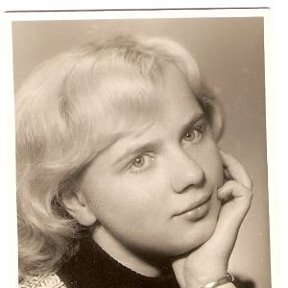 Фотография "это я 1971 г. май,остался месяц до окончания педучилища №1 им.Н.А. Некрасова."