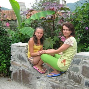 Фотография "Мы с дочуней, в Лазаревском. Лето 2008г."