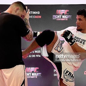 Фотография "Frank Mir before his fight against Bigfoot Silva at UFC Fight Night 61.
Open Workout with his partner James Horn.
The 7 th of November."