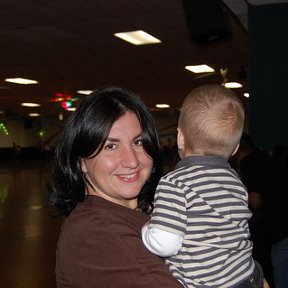 Фотография "I am holding Grant at a Birthday party, 2008"