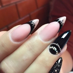 Фотография от Наира наращивани ногтей и проф макияж