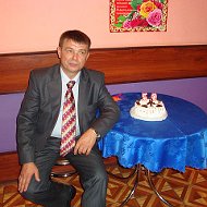 Владимир Булычев