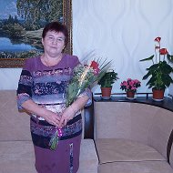 Людмила Захарова