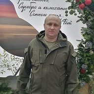 Максим Лихоманов