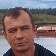 Олег Мансуров