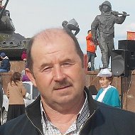 Анатолий Ярков