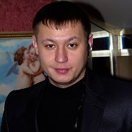 Олег Плотников