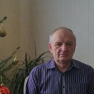 Леонид Хаданенок