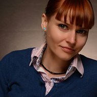 Елена Упатова
