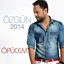 Ozgun - Sadece Arkadas z www musicbox