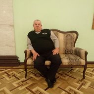 Валерий Новик