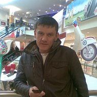 Axror Nematov