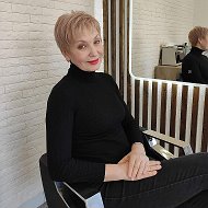 Елена Николаева