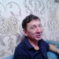 Владимир Кочуев