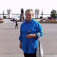 Елена Новосёлова