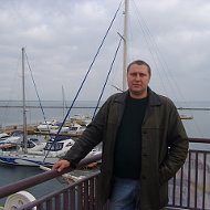 Дмитрий Серков