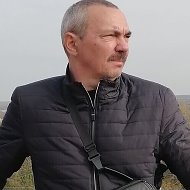 Геннадий Григорьев