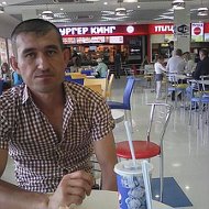 Аваз Хазираткулов