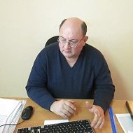 Олег Новосельцев