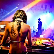 Dj Anna