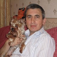 Виктор Глухов