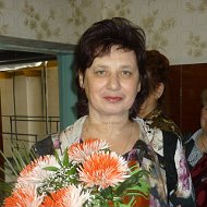 Нина Огурцова