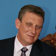 Виктор Худояров