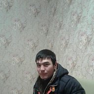 Jasur Mominbayev