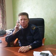 Николай Азаров