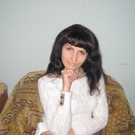 Лена Пылыпив