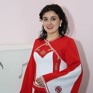 Вера Николаева