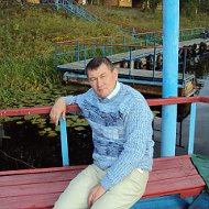 Владимир Калуков