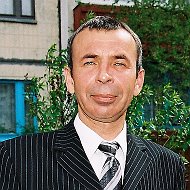 Александр Исаев