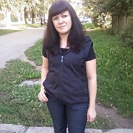 Наташа Каркавина
