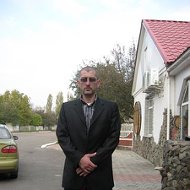 Олег Гудков