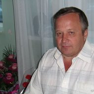 Петр Лаптев