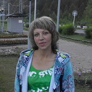 Елена Колосова