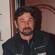 Владимир Джунисов