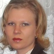 Алёна Суркова