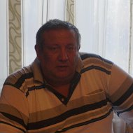 Лионид Литвинов