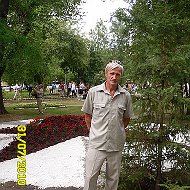 Александр Савалов