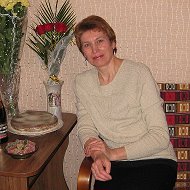 Анна Старовойтова