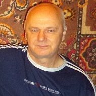 Юрий Кононов