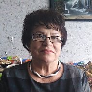 Лариса Марычева