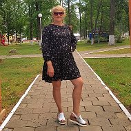 Лена Подовинова